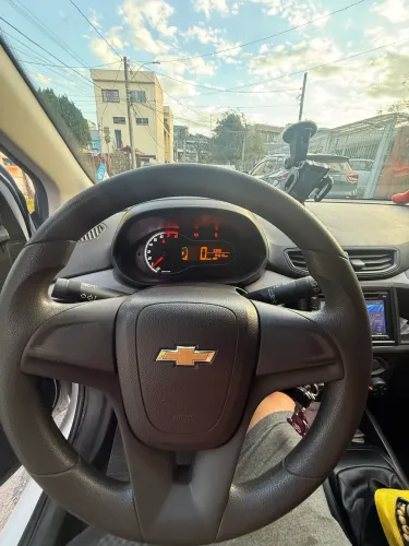 Chevrolet Onix JOY Hatch 1.0 8V Flex Mec. 4P 2019