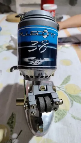 Máquina de corte Pluscort 