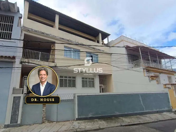 Duas Casas Independentes em Terreno Amplo no Méier! M27T