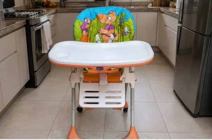 Vendo cadeira para alimentação
