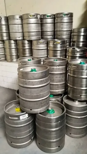 Barril de chopp vazio Heineken 50 litros (somente o casco)