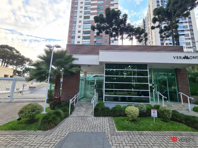 Apartamento de 02 quartos para alugar no Ecoville.