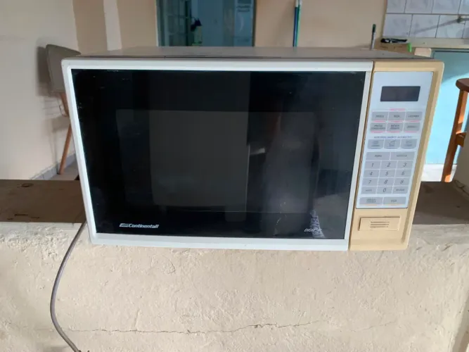 Microondas continental