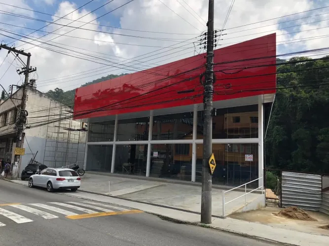 IMÓVEL COMERCIAL PARA LOCAÇÃO 472m2 RUA QUISAMAN 