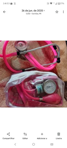 Estetoscópio e esfigmomanômetro kit