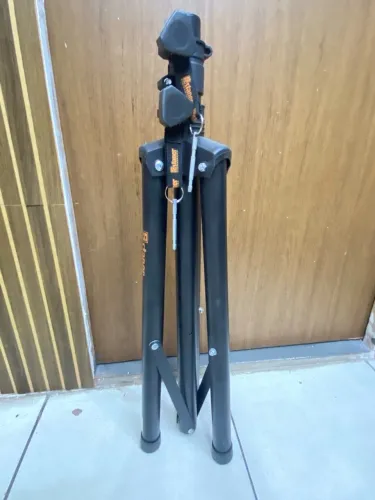Pedestal Staner para som