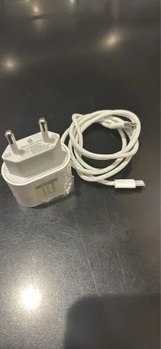Corregador turbo 20w iPhone 15/16/17 pro Max