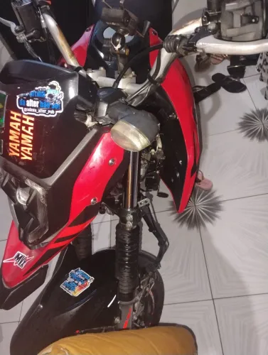 Yamaha crosser 150 ABS vermelha