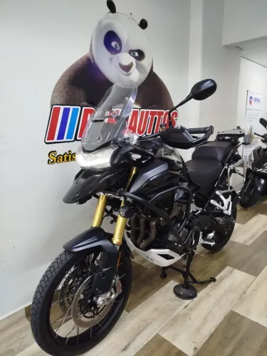 TRIUMPH TIGER 1200 BLACK EDITION
