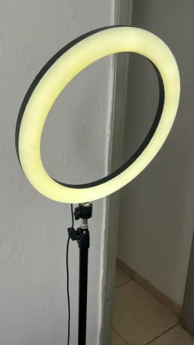 Ring light