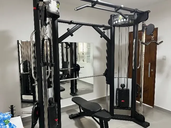 Maquinário musculação R1