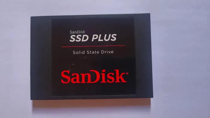 DISCO SSD 120G SATA