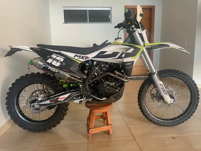 Mxf 270 F 2024 muito nova 