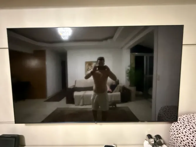 Televisão LG 85 polegadas