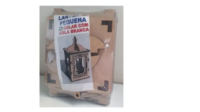 Luminária abajur em MDF