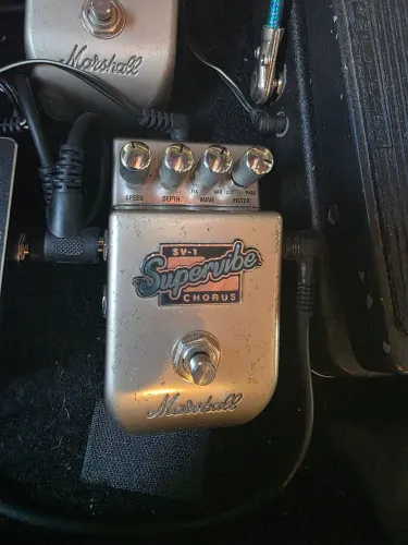 Pedal Marshall chorrus