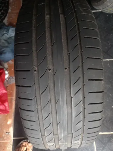 1 Pneu 18 235/50 R18 Continental