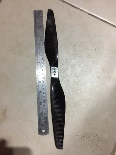 par de hélices em fibra 36cm