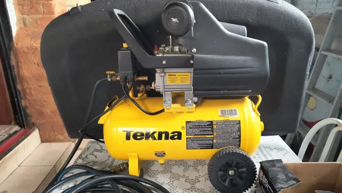 COMPRESSOR DE AR