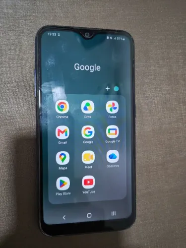 Galaxy A01 conservado | 32GB | Capa, película e plugue de carregador