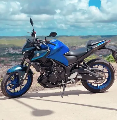 Estou vendo porque a moto está vivendo parada