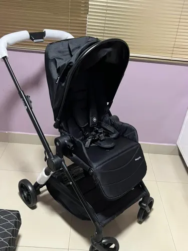 Carrinho de Bebê com Moisés e Bebê Conforto 3 em 1, excelente marca Safety 1 st