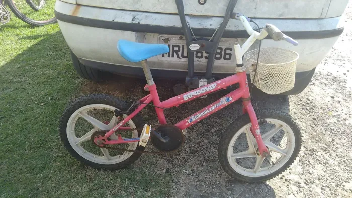 Vendo bicicleta aro 16 tratar Sergio *
