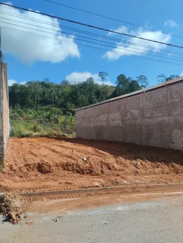 Lote com 240 metros escriturado a 10 minutos do centro de Ipatinga