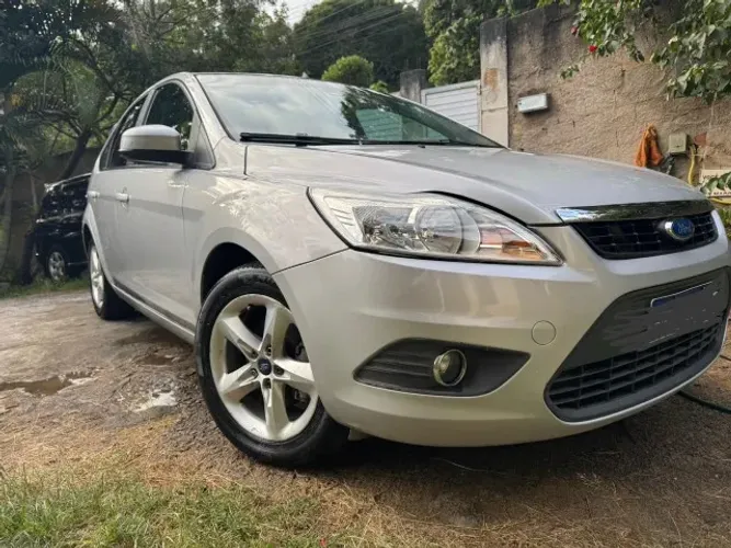 Ford Focus 2.0 16v/se/se Plus Flex 5P Aut. 2012