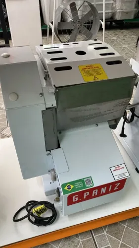 Amassadeira Semi Rapida Basculante 127/220V 60Hz AM05 S/OP Mono