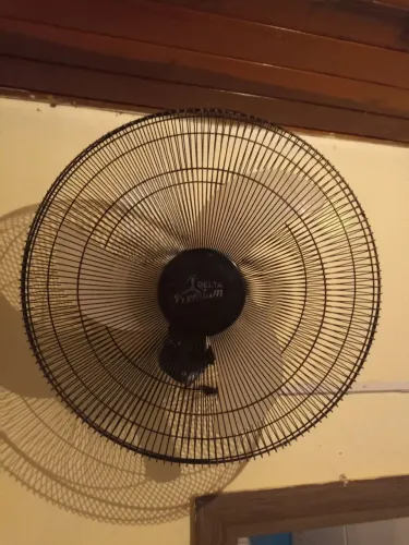 Ventilador de parede top. 70 cm