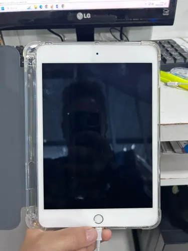 iPad mini 4