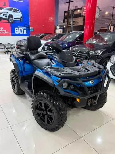 Quadriciclo CAN AM 850cc MAX XT 2022 - 4.000 KM