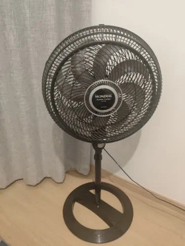 Ventilador de coluna Mondial Super Turbo VTX ? 8 pás