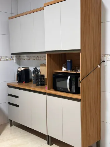 ARMÁRIO EM MDF NOVÍSSIMO