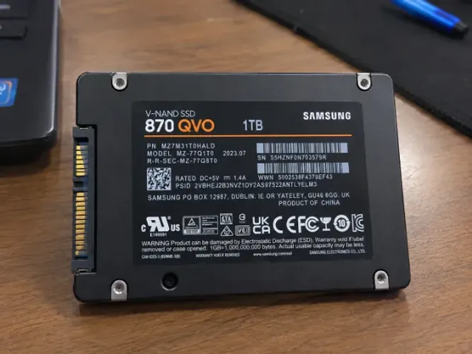 Samsung 870 QVO 1TB | SSD SATA III | 98% Saúde