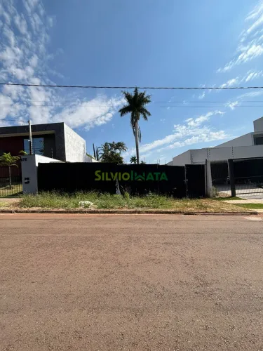 Lote com 308 m² à venda por R$ 550.000,00 no Jd. Michelângelo, Maringá-PR