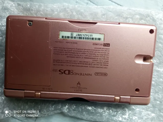 Nintendo DS Lite + R4