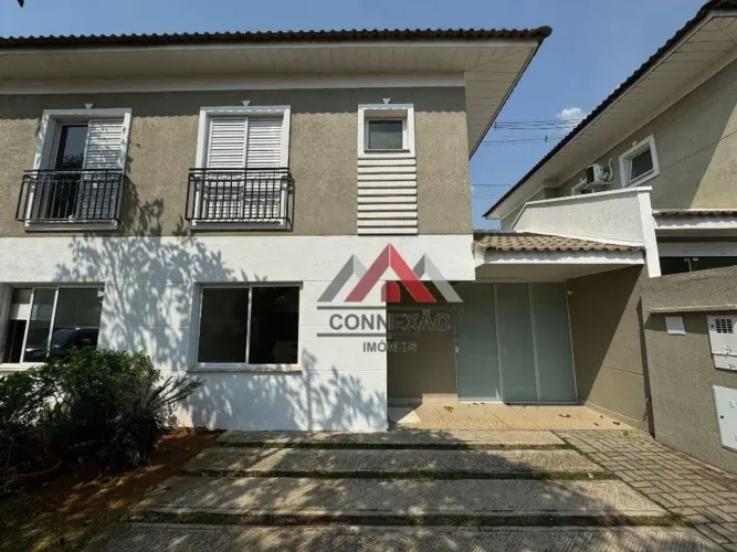 Sobrado com 3 dormitórios à venda, 103 m² por R$ 900.000,00 - Chácara Faggion - Suzano/SP