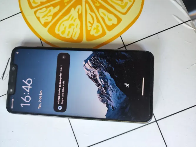 Poco f1