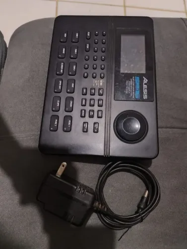 Bateria Eletrônica Programável - Acompanhamento Barzinhos e Gravações