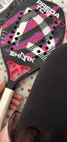 Vendo Shark Predator 2023, usada e em bom estado de conservação 