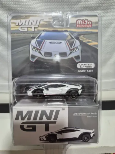 Mini GT #763 Lamborghini Huracan Sterrato