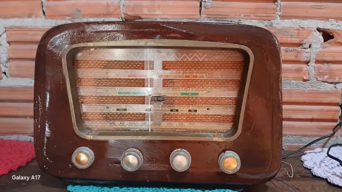 Radio antigo semp com adaptação de fm