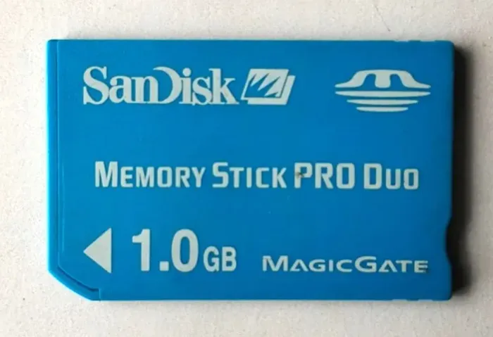 Cartão de Memória SanDisk para PSP (Memory Stick PRO Duo - 1 GB) - Usado