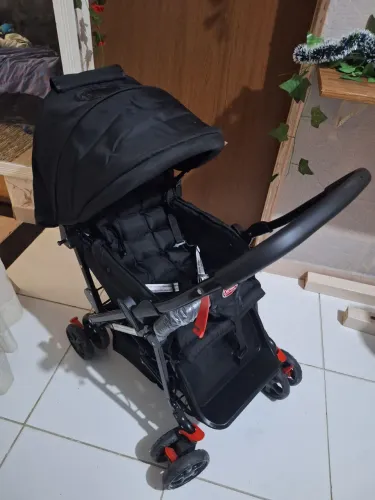 Carrinho Bebê Semi Novo - Pronto Para Uso.