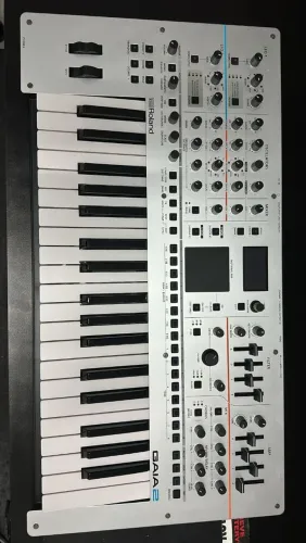 Roland Gaia 2