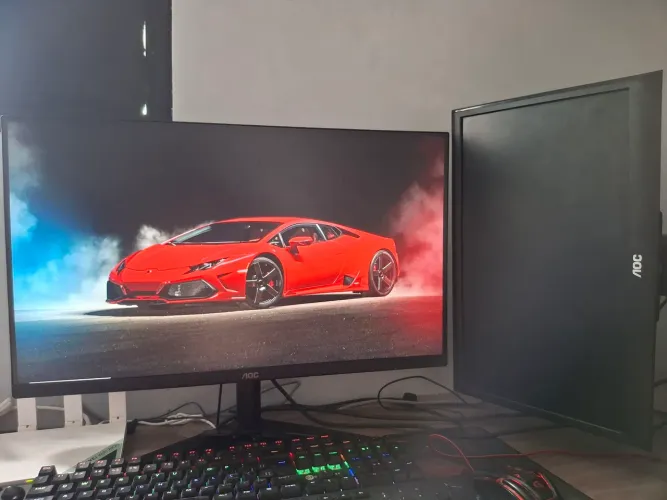Monitor aoc
