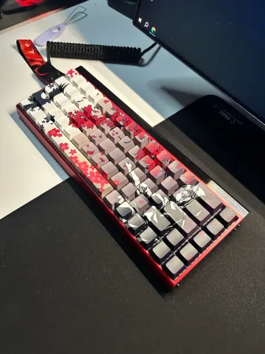 KIT KEYCAPS SAKURA PBT (novo)