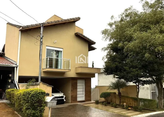 Casa à venda no condomínio Nova Paulista